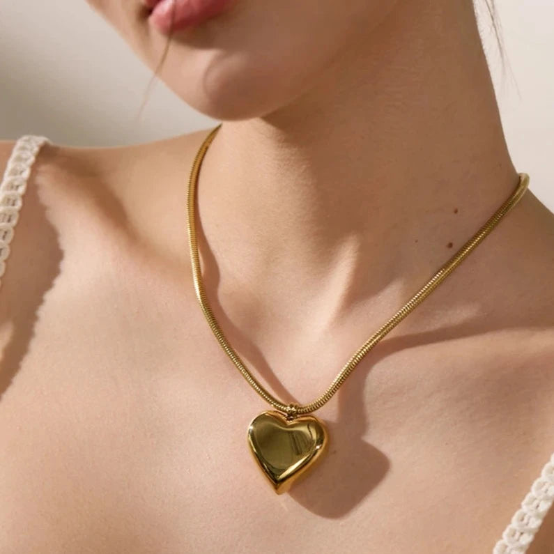 Golden Eternal Love Heart Necklace