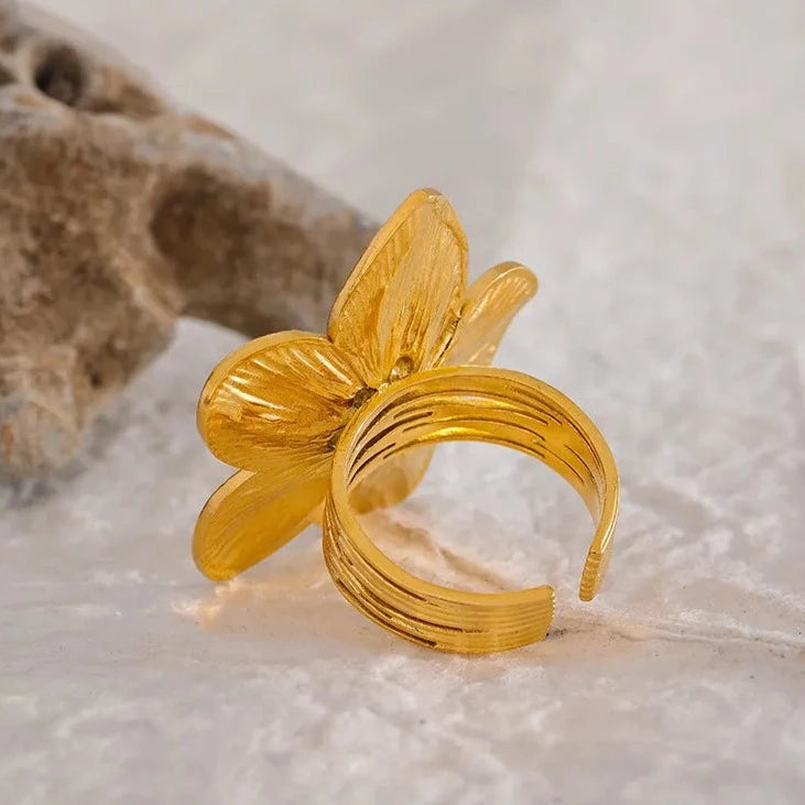 18K Gold Plated Daisy Ring
