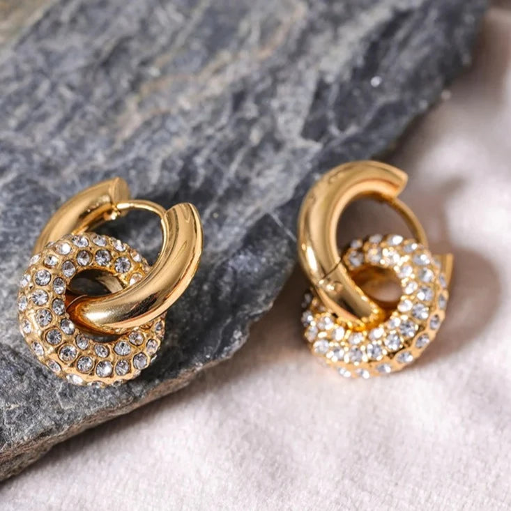 Gold Hoop Earrings Encrusted with Zirconias