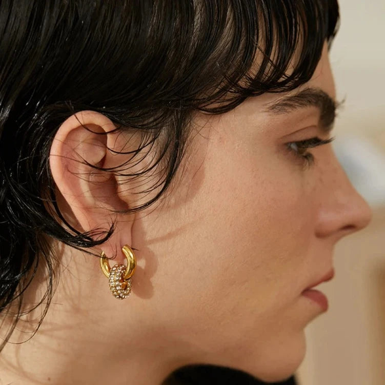 Gold Hoop Earrings Encrusted with Zirconias