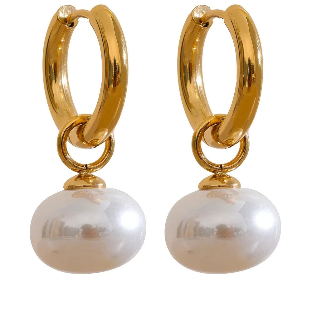 Golden Pearl Drop Earring